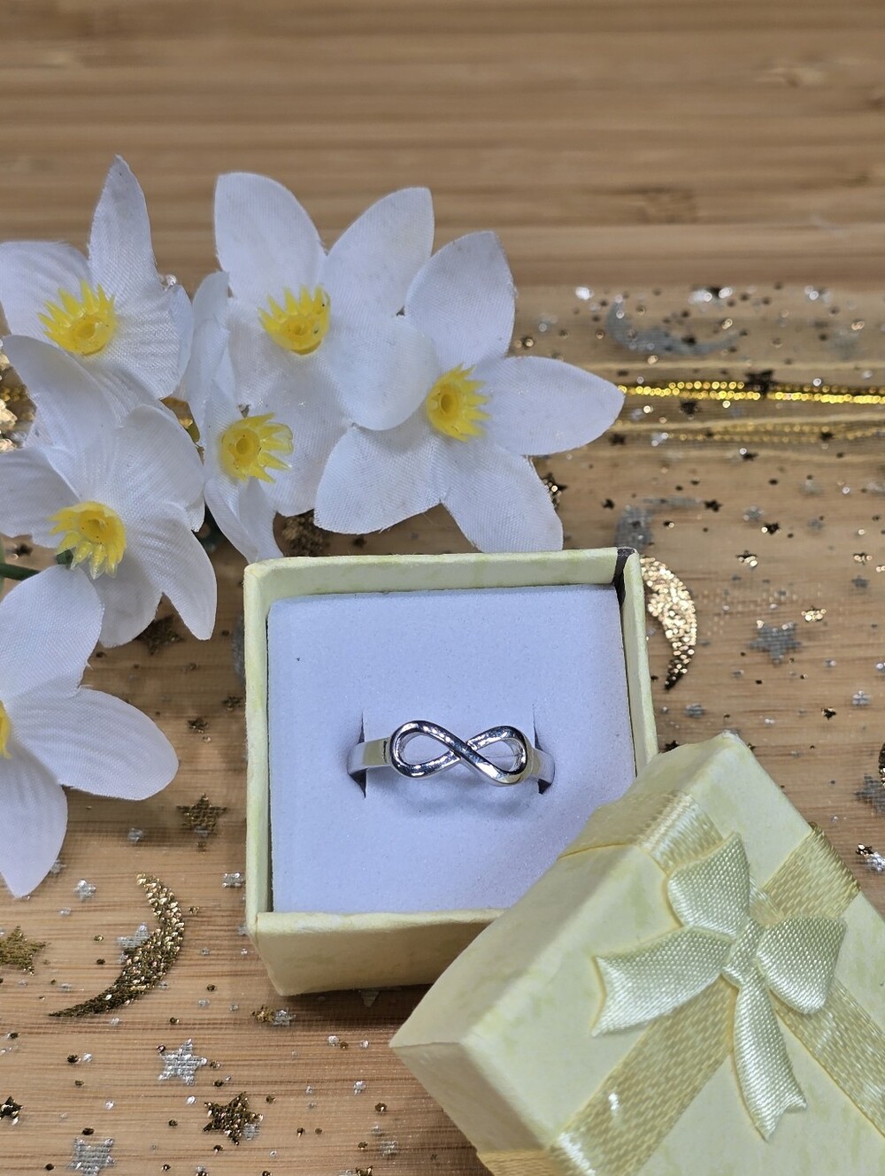 Infinity Silver Ring - Women Jewelry - Picture 3 of 11
